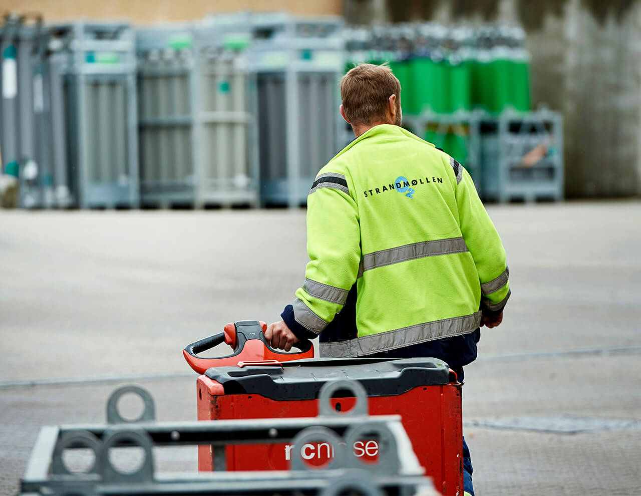 Flammeskæring i stål, viden om maskine industrien, både svejseprocesser, laserskæring, TIG MIG og MAG-svejsning 